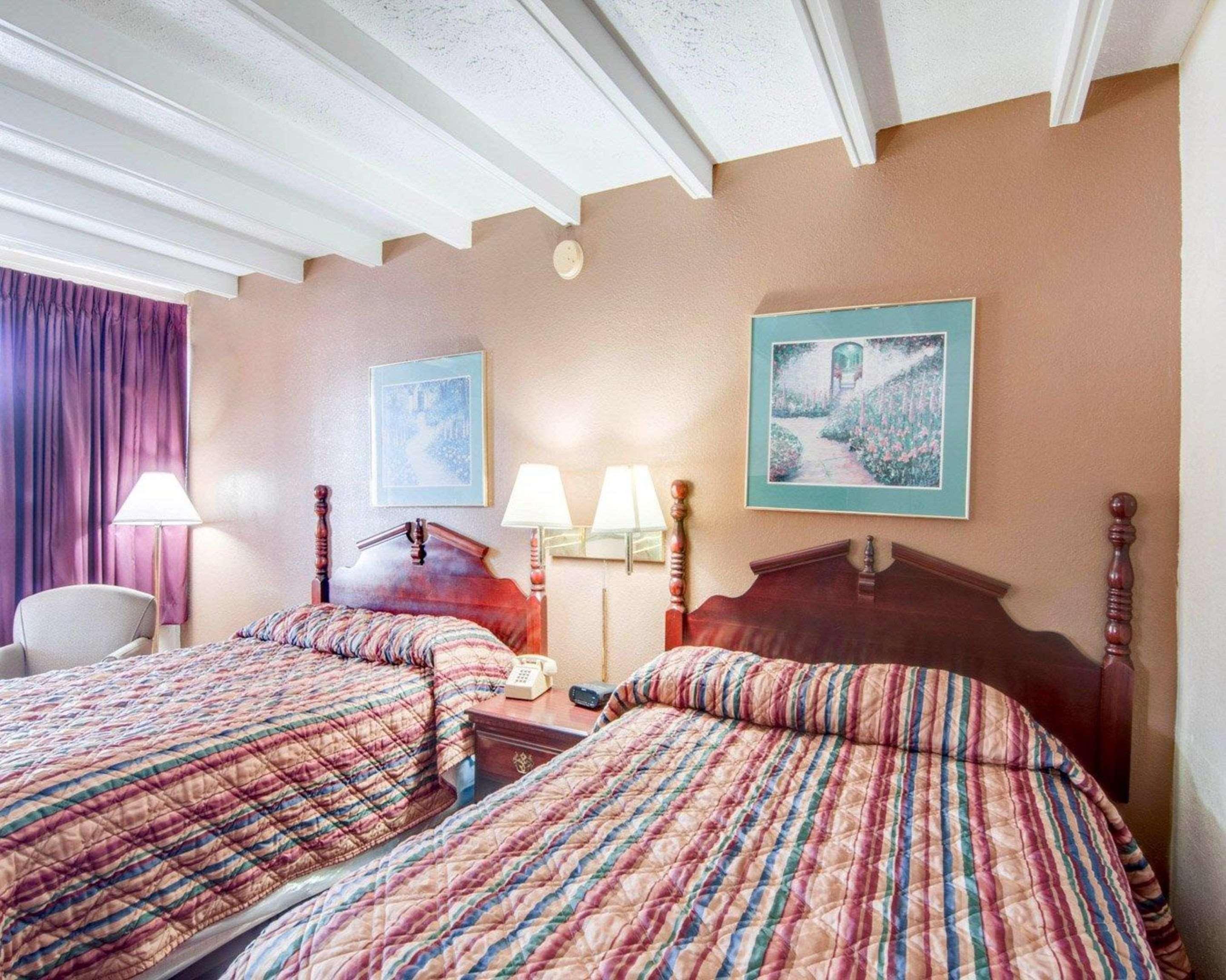 Rodeway Inn Galax Highway 58 Exteriör bild